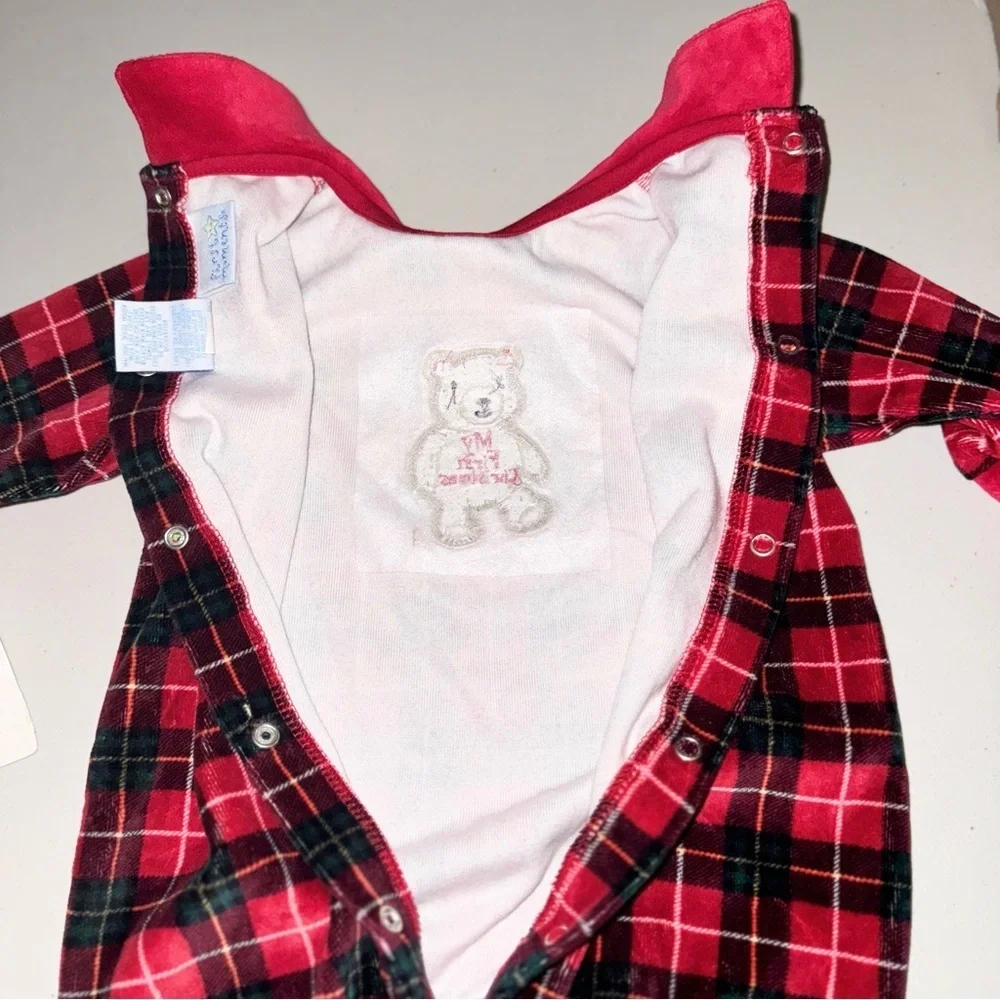 NWT First Moments My First Christmas Baby Velour Footie Sleeper Plaid Red 0-3 - Picture 9 of 12